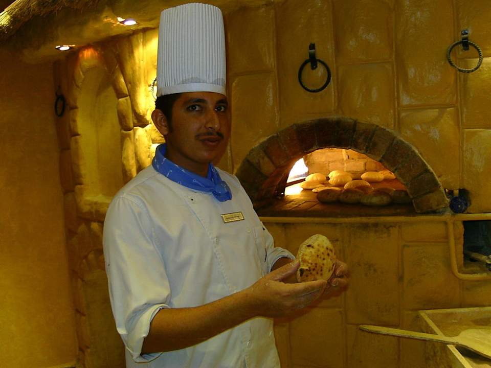 Brotbäcker Pickalbatros Alf Leila Wa Leila Resort - Neverland Hurghada