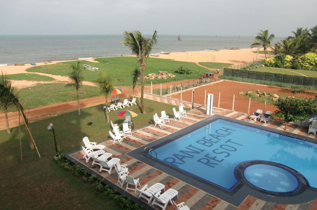 Aus dem zweiten Stock Hotel Rani Beach