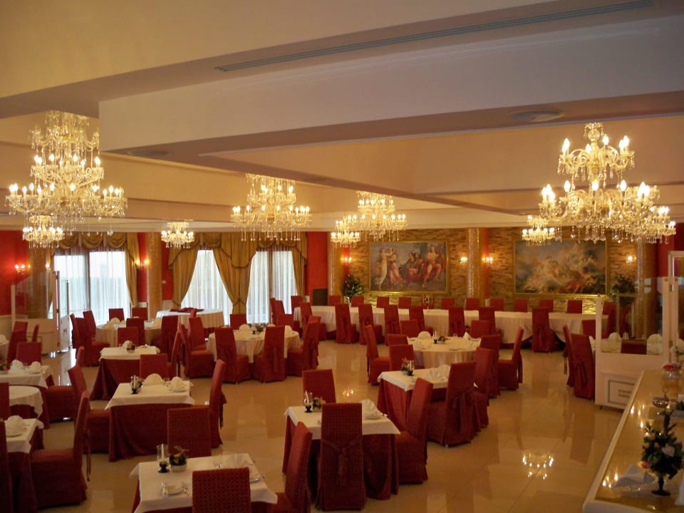 Sala Villa Romana