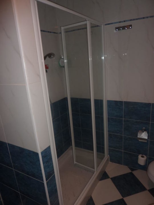 Bad - Deluxe Zimmer Aldiana Club Rocca Nettuno Calabria