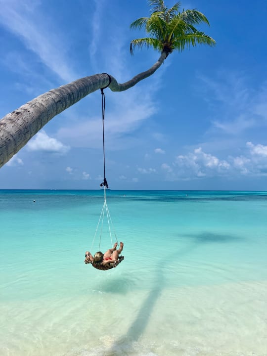 Strand Meeru Maldives Resort Island