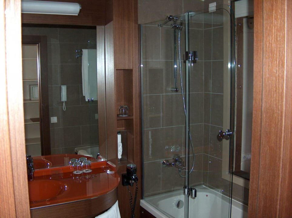 Zimmer nach Renovierung D Maris Bay