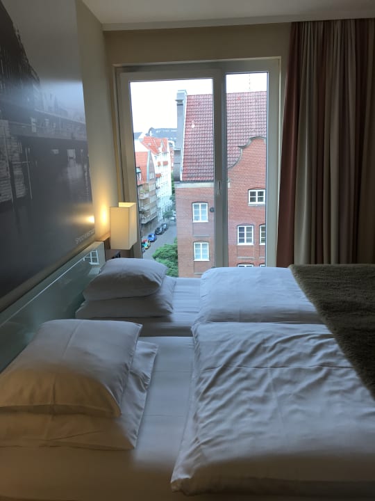 Zimmer Lindner Hotel Hamburg Am Michel, part of JdV by Hyatt