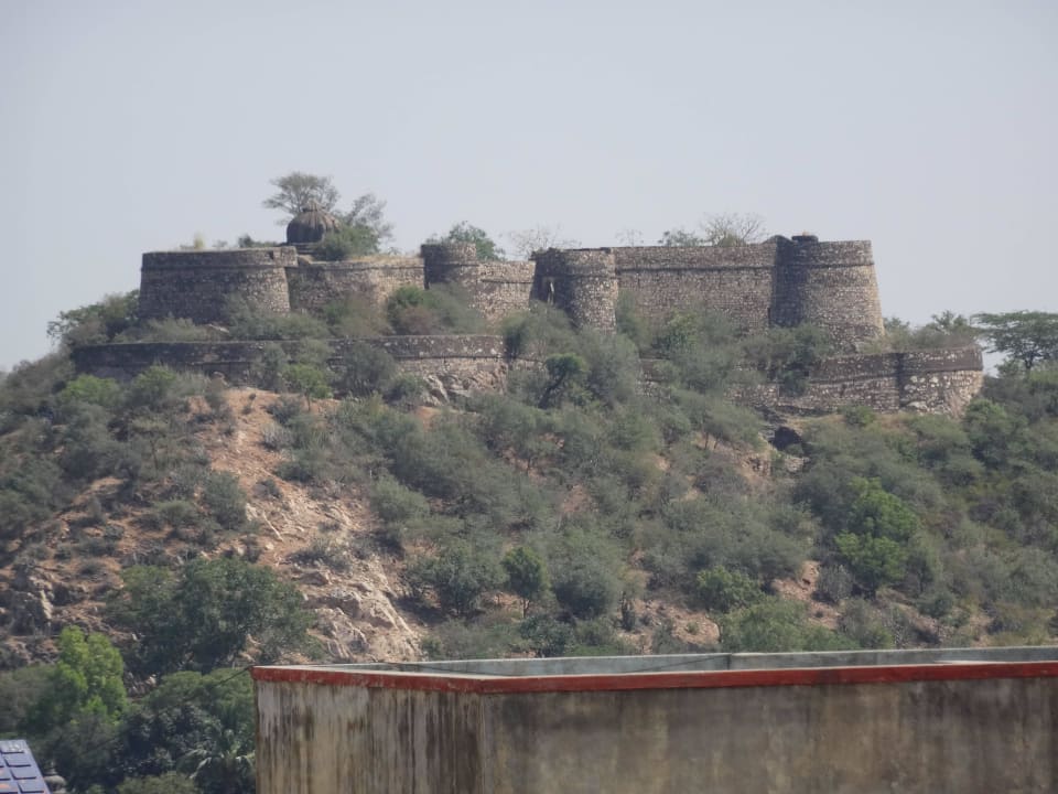 Altes Fort, leider nicht zugänglich Hotel Deogarh Mahal