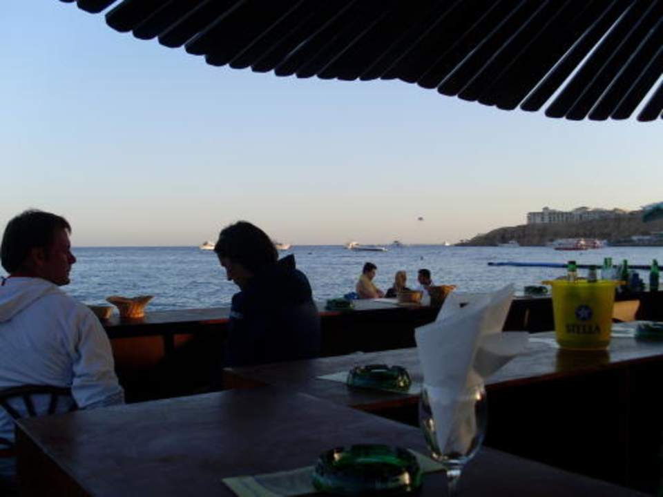 Am Abend 2 Ghazala Beach