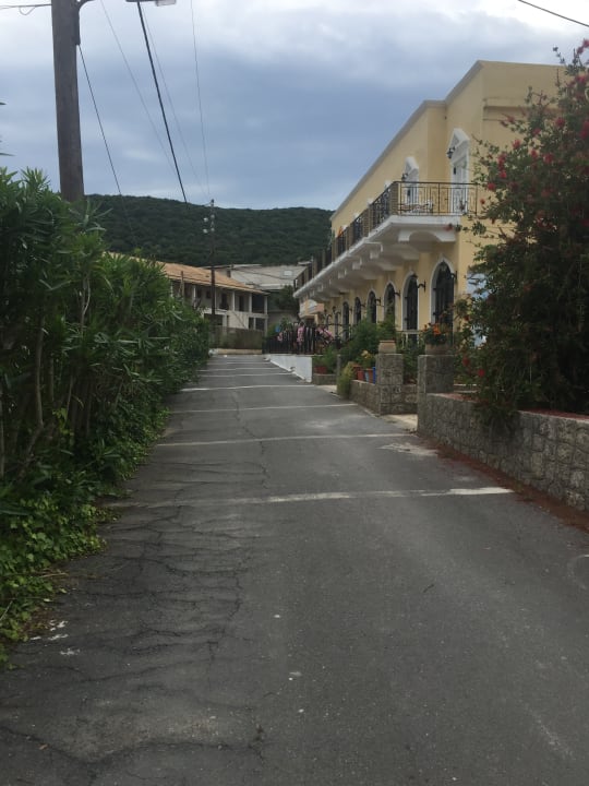 Außenansicht Hotel Serena