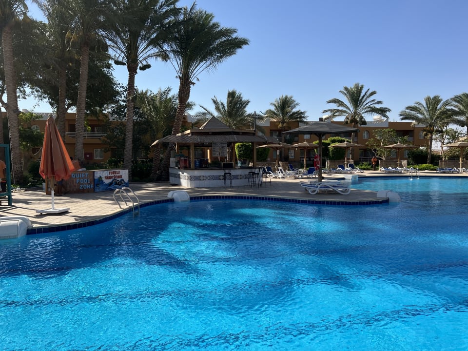 Pool Golden Beach Resort