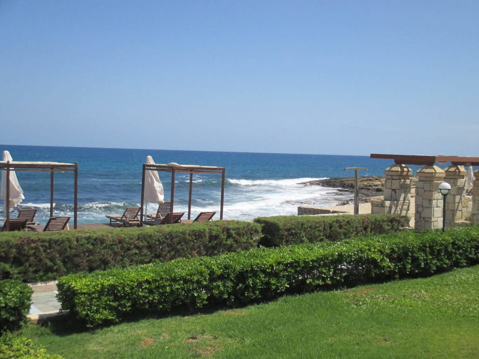 Ausblick vom Zimmer Knossos Royal