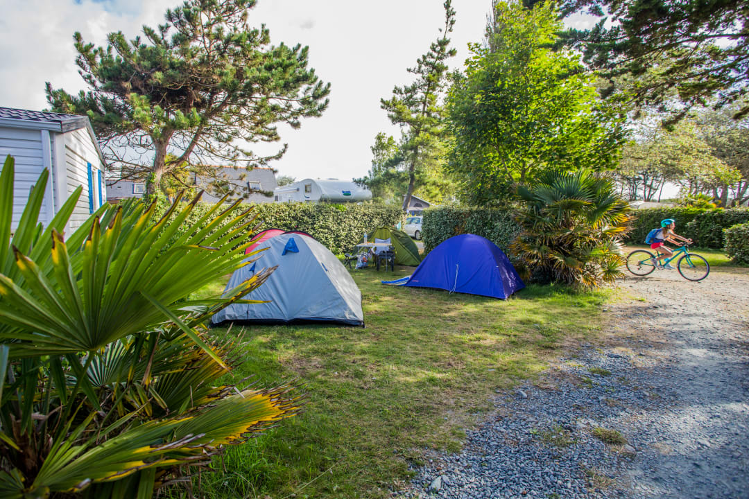 Außenansicht Camping de La Torche Sites & Paysages