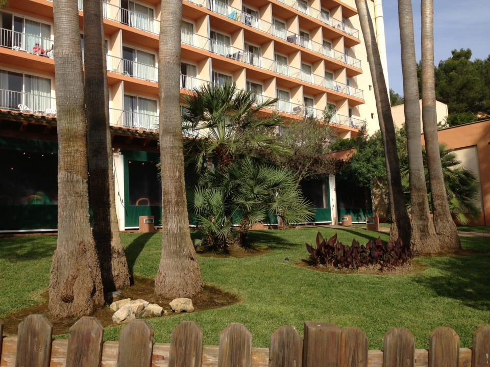 07:00 Morgens - Noch menschenleer Valentin Grand Park Suite Hotel