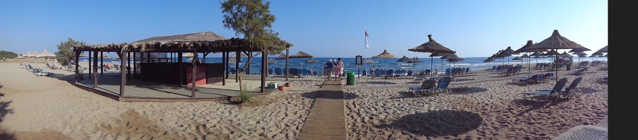 Strand Anissa Beach & Village