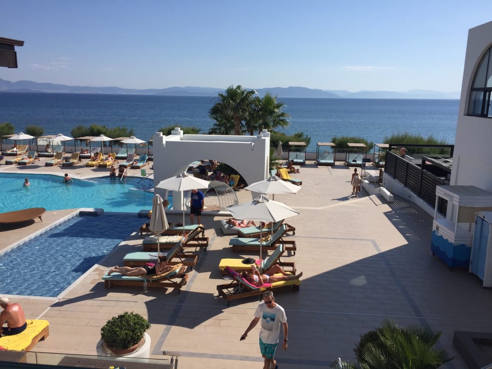 Pool TUI BLUE Oceanis Beach and Spa Resort