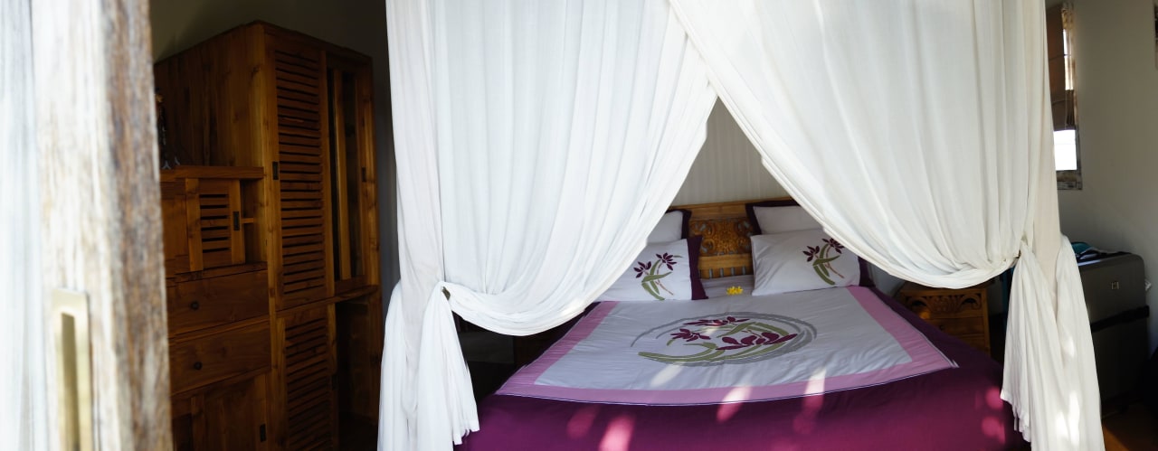 Bett Villa Thierry Lou Souleïo