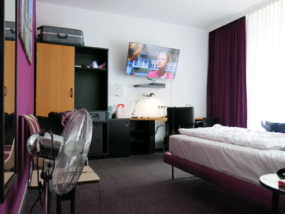 Zimmer Hotel Les Nations