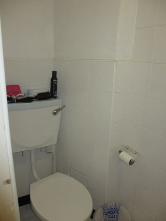 Keine Ablagemöglichkeiten, aber ok Hotel St Simeon