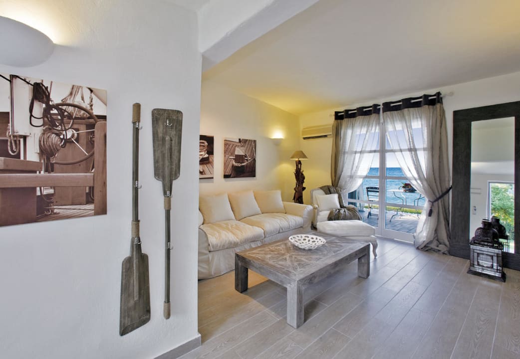 Waterfront Villa Hotel Miramare Park