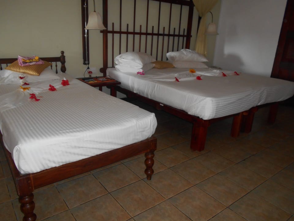Dreibettzimmer Hotel Koggala Beach