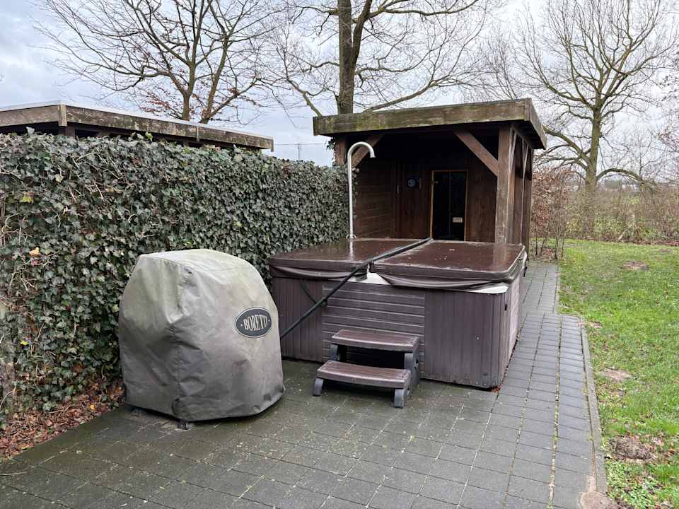 Zimmer Dormio Resort Maastricht