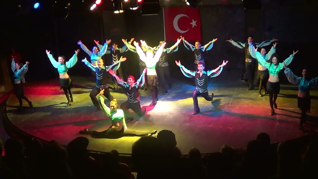 Tänzer am Türkischen Abend Sunis Elita Beach Resort & Spa