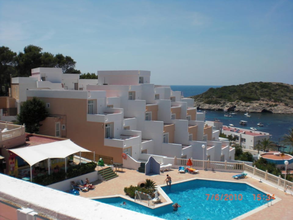 Ausblick auf Pool Barceló Portinatx - Adults only