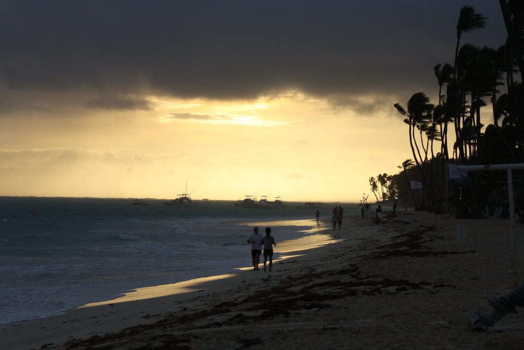 Morgenstimmung am Strand Grand Palladium Select Bávaro Resort & Spa