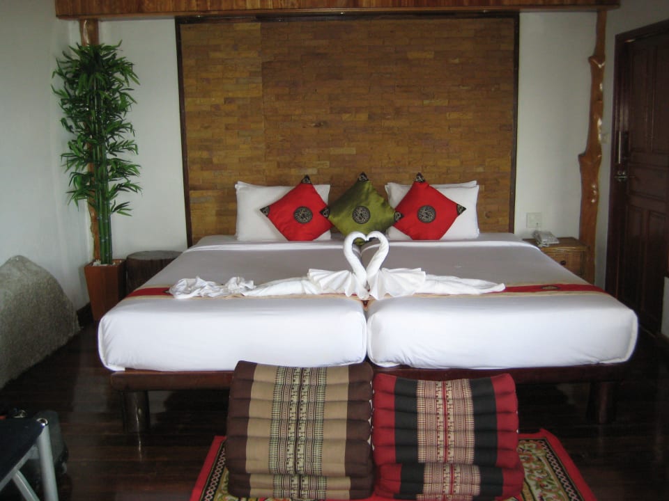 Zimmer Dusit Buncha Resort