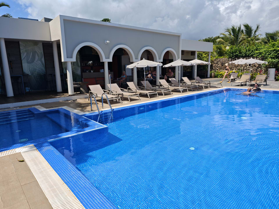 Pool Hotel Riu Palace Zanzibar