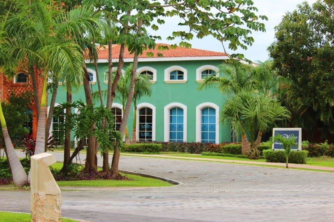 Shoppingcenter Iberostar Selection Paraiso Maya Suites