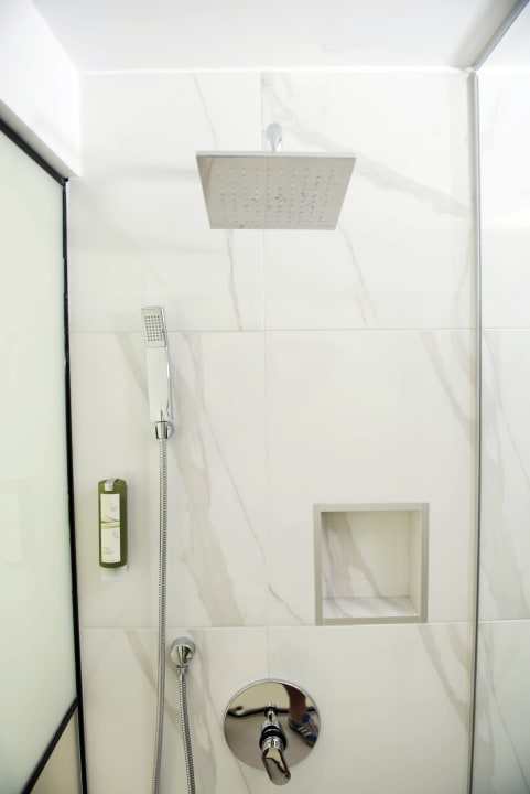 Zimmer Napa Mermaid Hotel & Suites