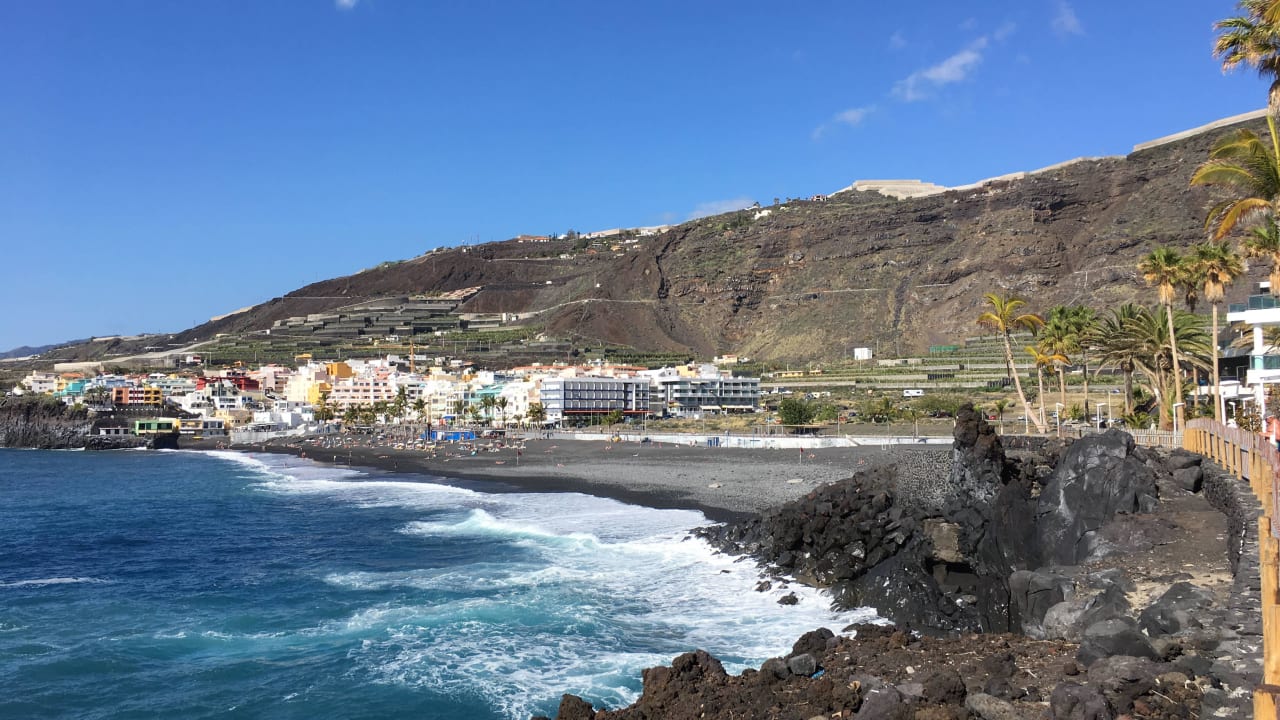 Vom Pool zum Strand Melia La Palma Hotel