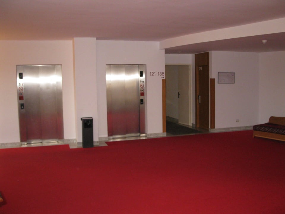 Hotelflur im 1.OG Alua Illa de Menorca