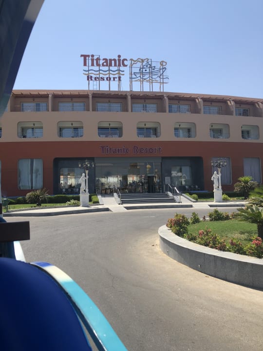 Außenansicht Titanic Resort & Aqua Park