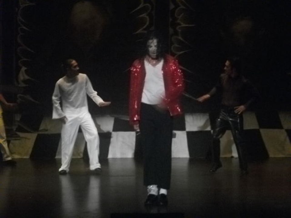 MJ Show mit (MC) Club Grand Side