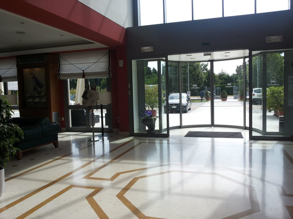 Eingang Hotel B4 Treviso Maggior Consiglio