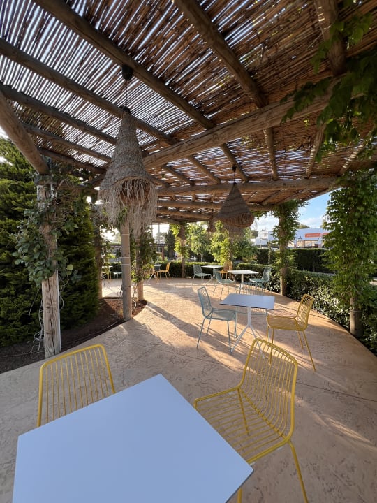 Gastro Eques Petit Resort