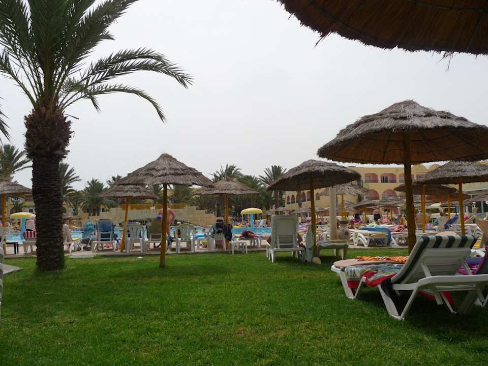 Blick auf den Pool Houda Golf & Beach Club