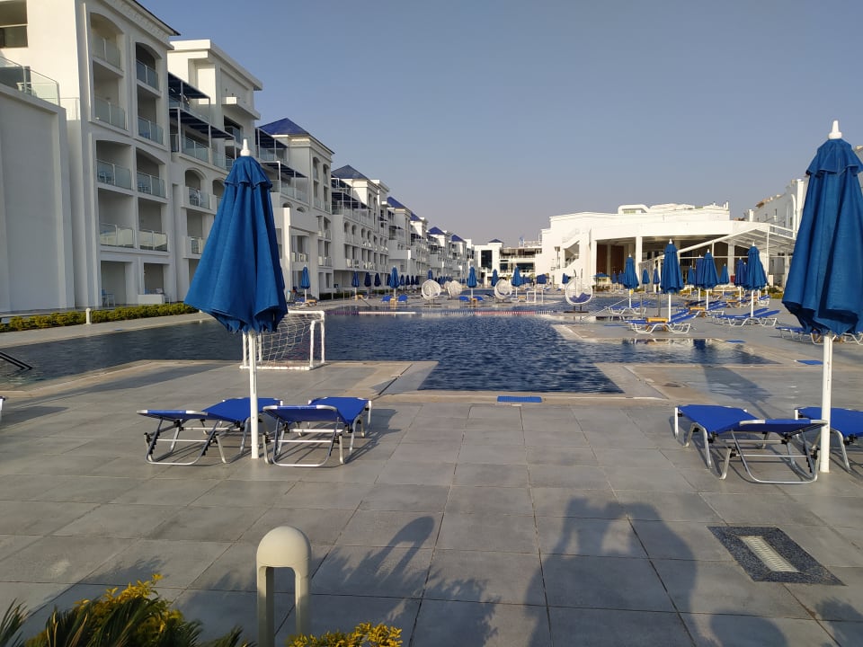 Pool Pickalbatros Blu Spa Resort