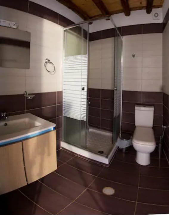 Zimmer Theano Apartments