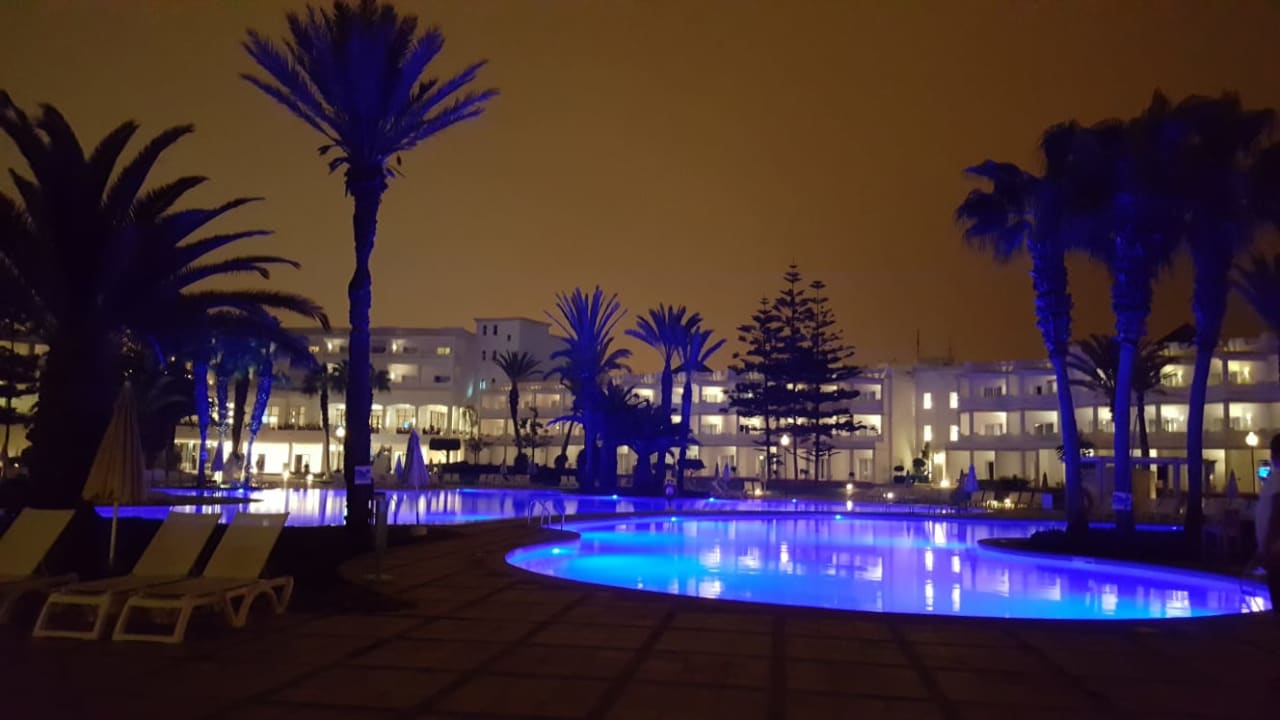 Pool Iberostar Waves Founty Beach