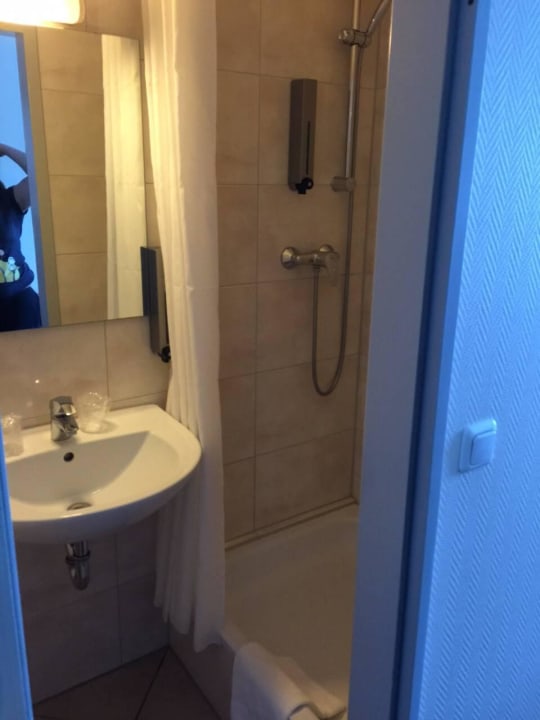 Bad PLAZA INN Hamburg Moorfleet