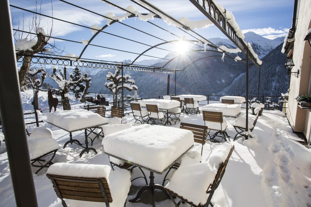 Außenansicht Hotel Meisser Guarda