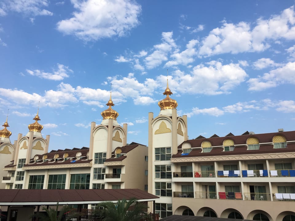 Außenansicht Well Palace Side