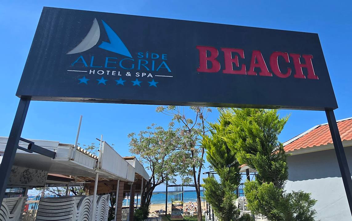 Strand Side Alegria Hotel & Spa - Adults only +16