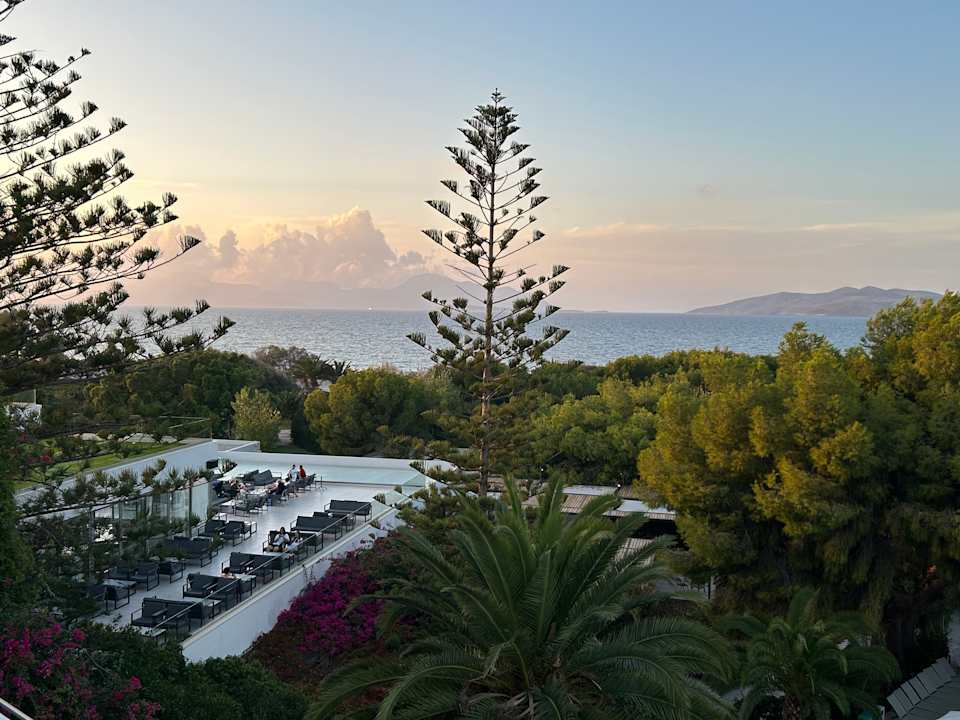 Außenansicht Caravia Beach Hotel