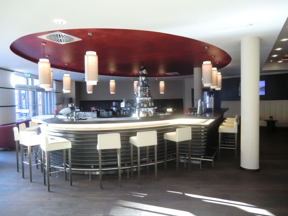 Bar in der Lobby Panoramahotel Oberjoch