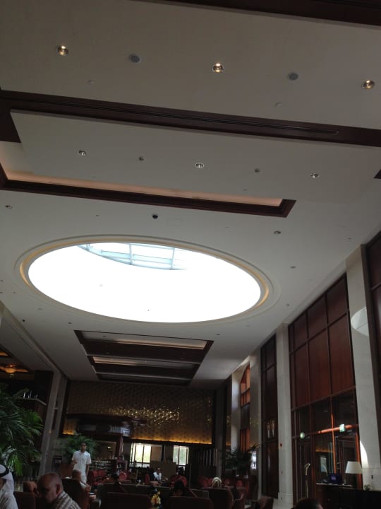 Lobby Crowne Plaza Jumeirah Dubai