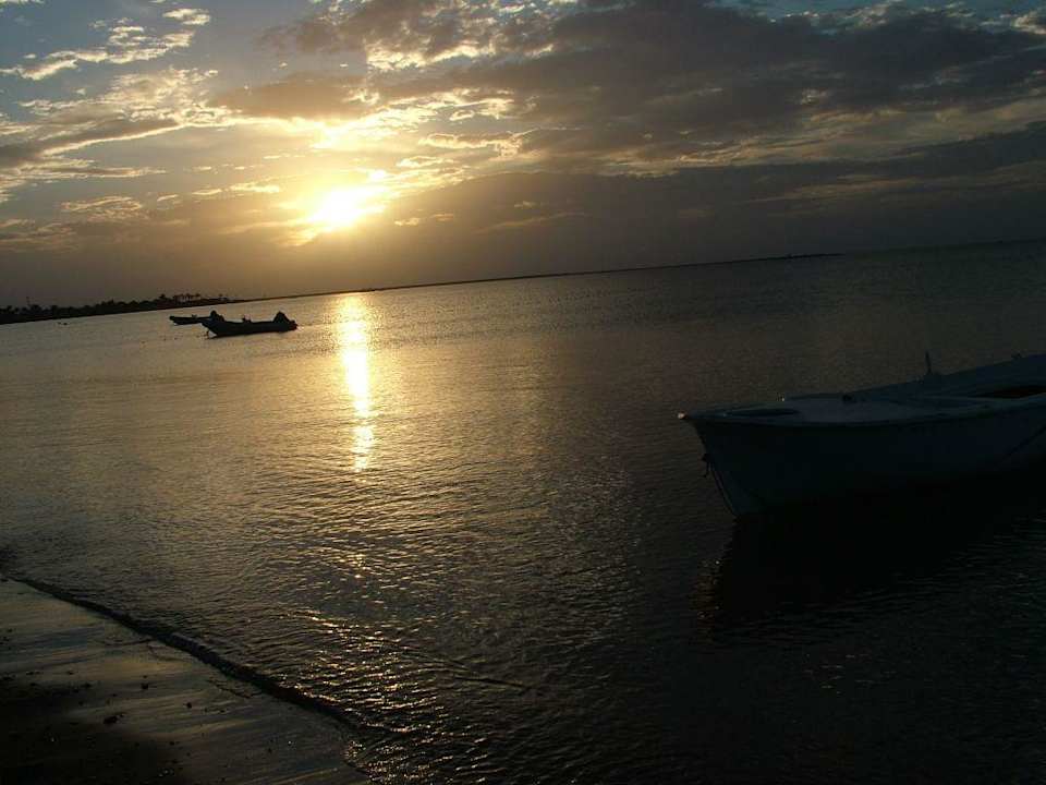Sonnenaufgang  vor dem Iberotel Dahab JAZ Dahabeya