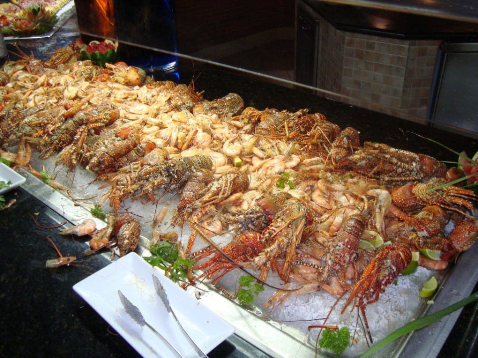 Super frisches Fisch Buffet Catalonia Royal Bavaro - Adults only