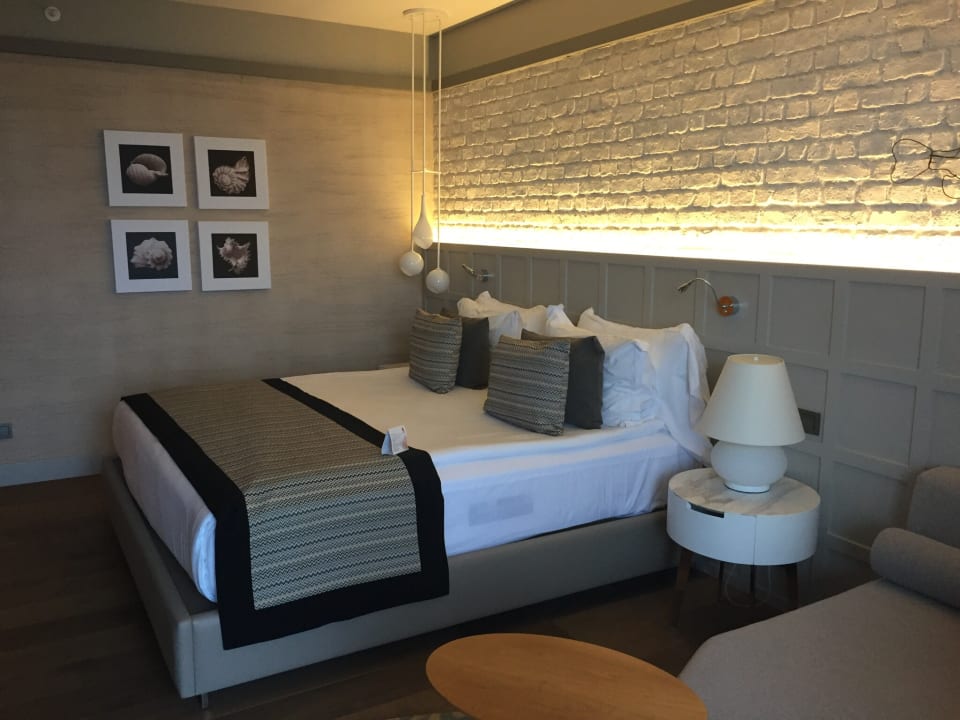 Tolles Zimmer Acanthus Cennet Barut Collection