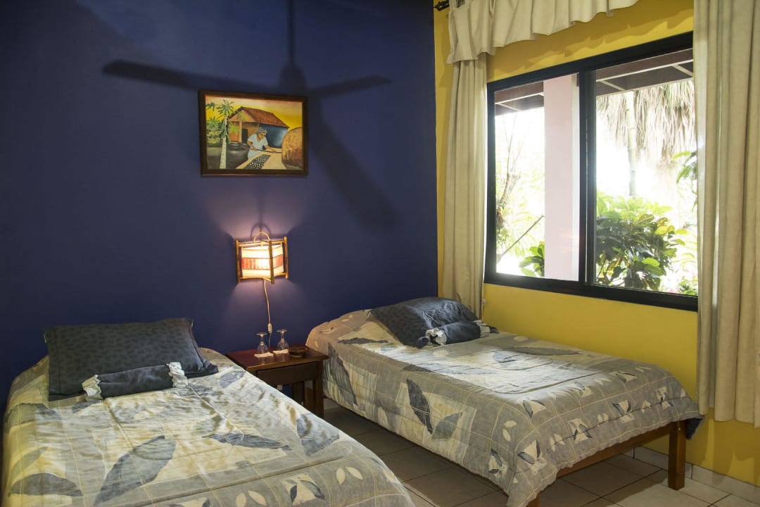 Habitación # 4 dos personas con ventilador Hotel Vagabondo